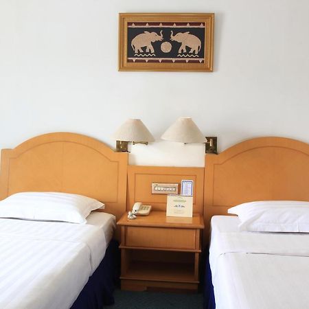 Hotel Marcopolo Bandar Lampung Dış mekan fotoğraf