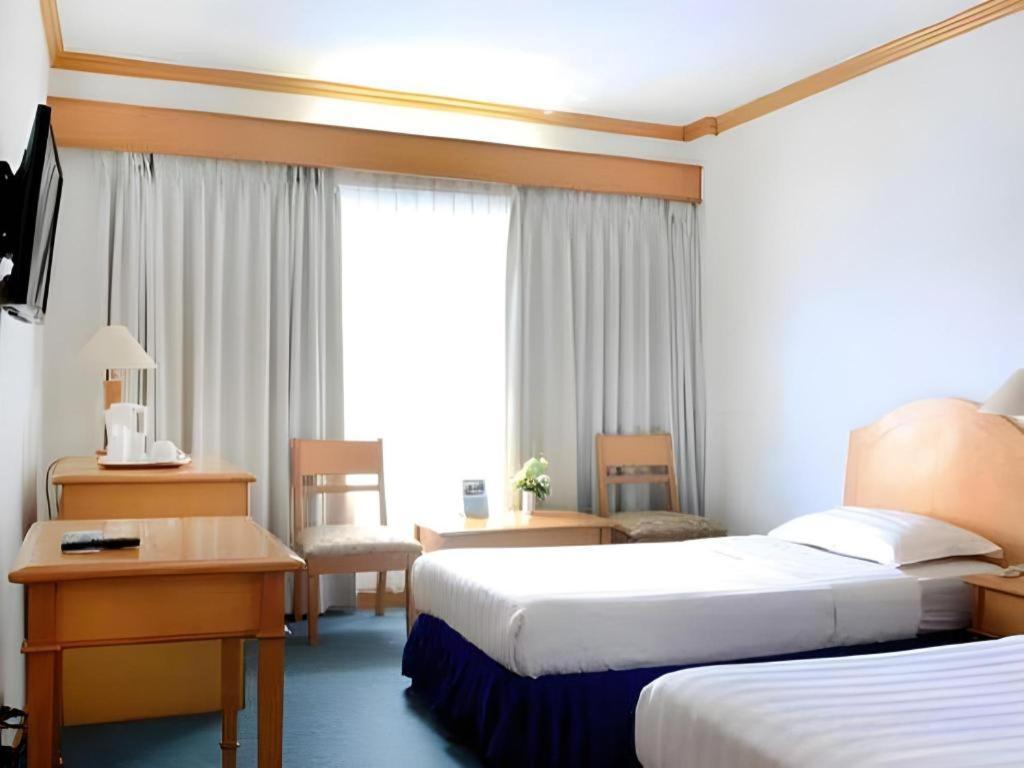 Hotel Marcopolo Bandar Lampung Dış mekan fotoğraf