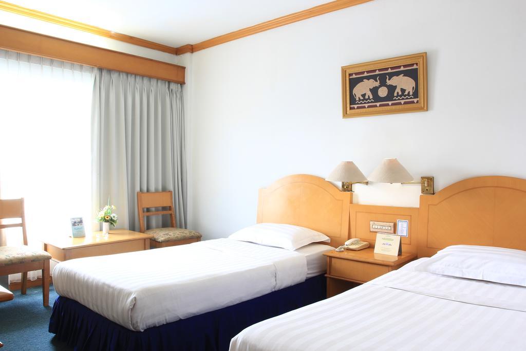 Hotel Marcopolo Bandar Lampung Dış mekan fotoğraf